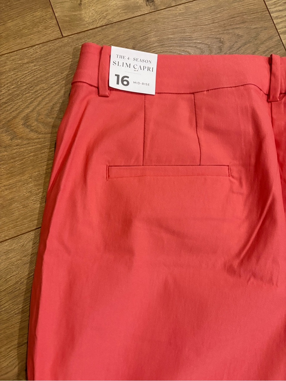 Lane Bryant Women’s Salmon/Coral Slim Capri Pants, Mid-Rise Flat Front Pockets 1 - Picture 7 of 7